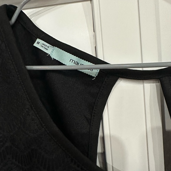 Party dress - Picture 1 of 2